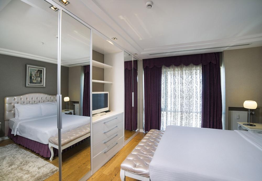 Radisson Residences Avrupa Tem Istanbul Exterior photo