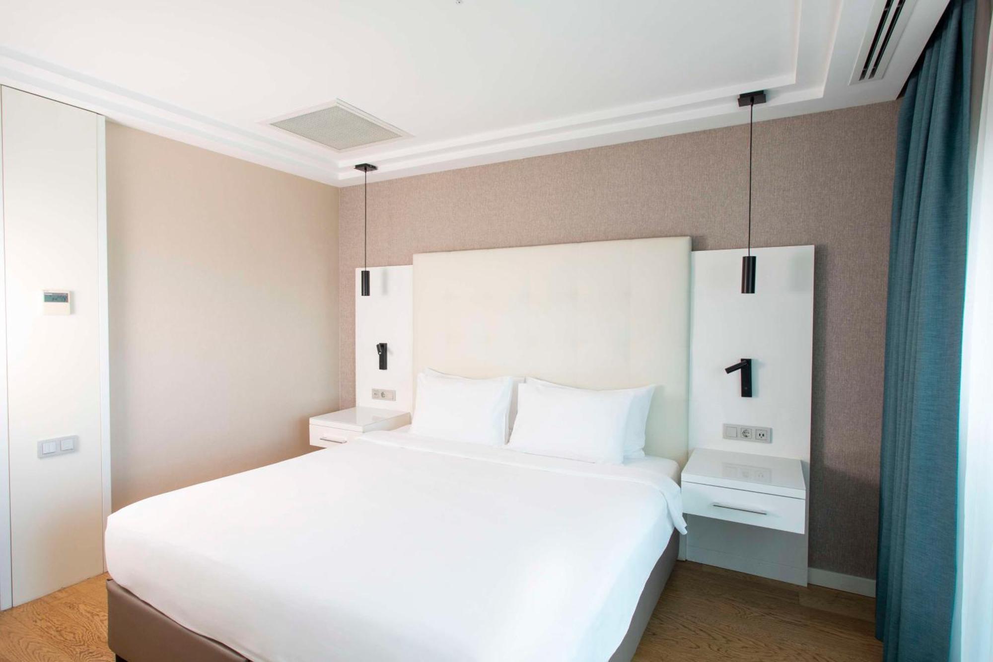 Radisson Residences Avrupa Tem Istanbul Exterior photo